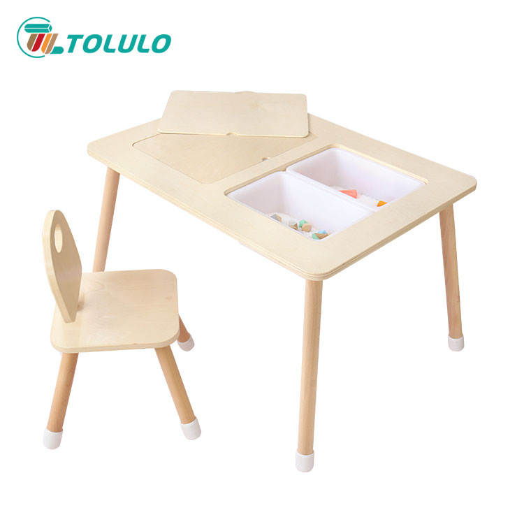 Tại sao mọi đứa trẻ cần bảng hoạt động riêng của chúng